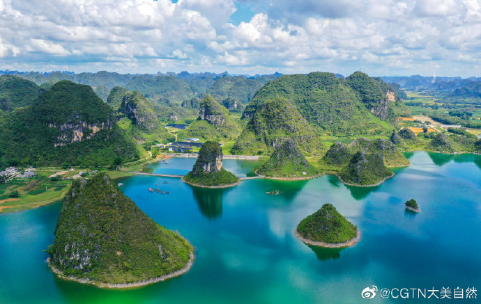 广西，多游戏角色族风情与壮丽风光的交融之地